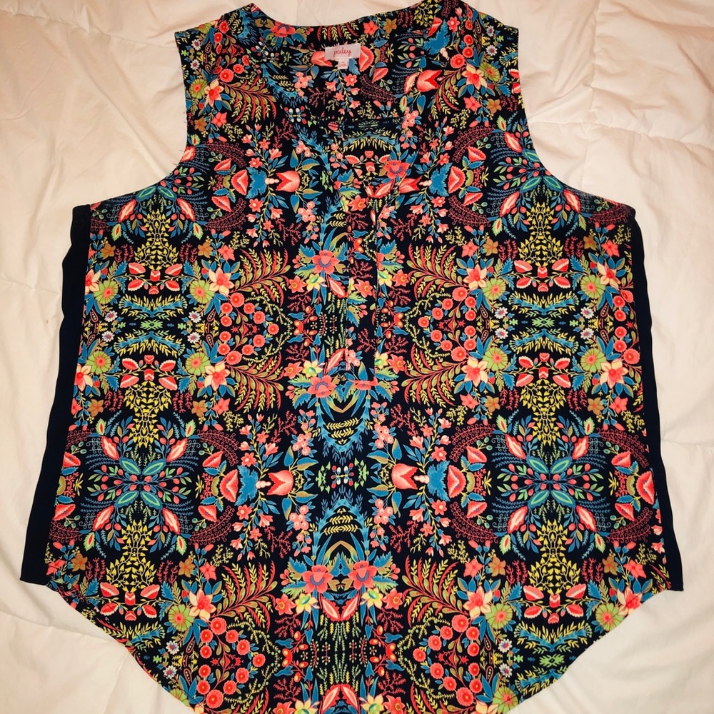 Pixley: Multi-Colored Tank